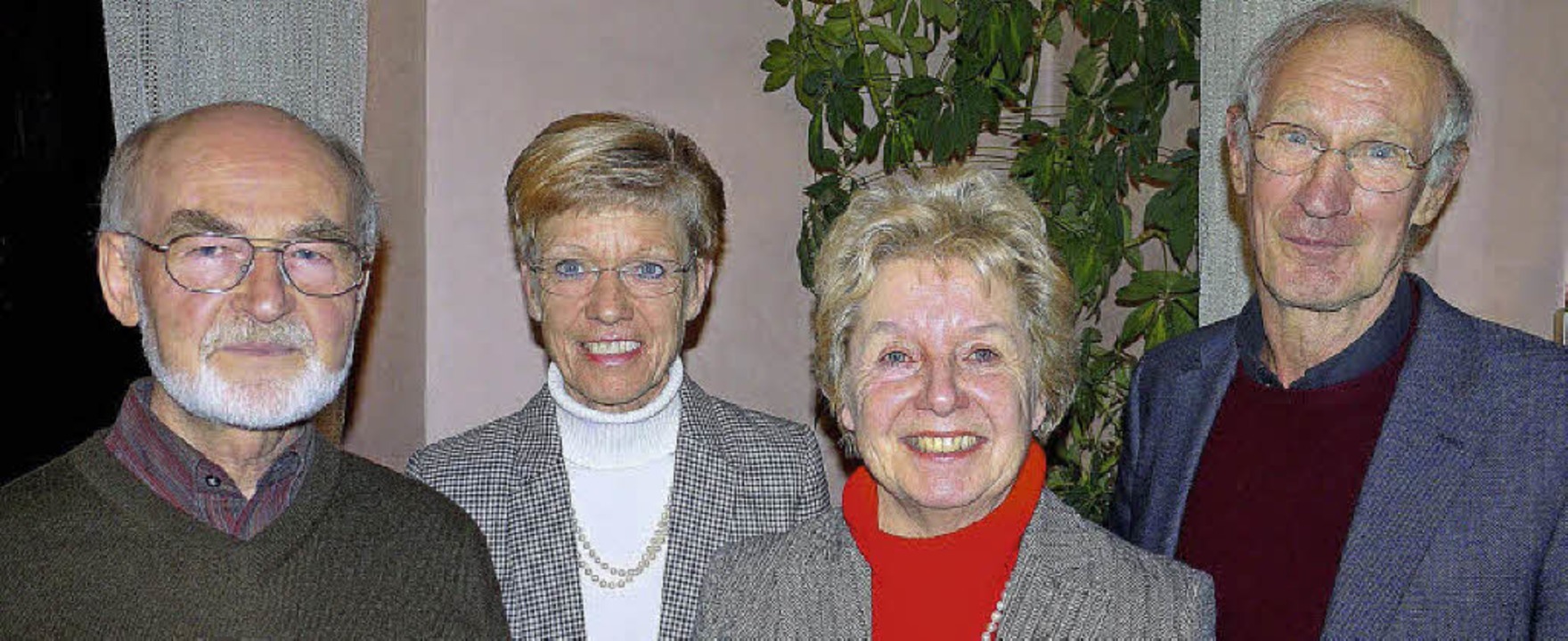 Vorsitzende Hildegard Neulen-Hüttemann...Weber und Manfred Germer (von links).   | Foto: Eberhard Weiss