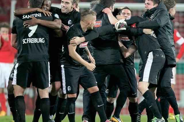 SC Freiburg: Die Fans feiern ihre Pokalhelden