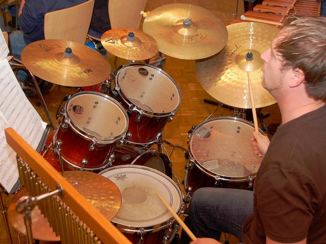 Umstritten: das Schlagzeugspielen im Wittnauer Vereinshaus.  | Foto: Tanja Bury