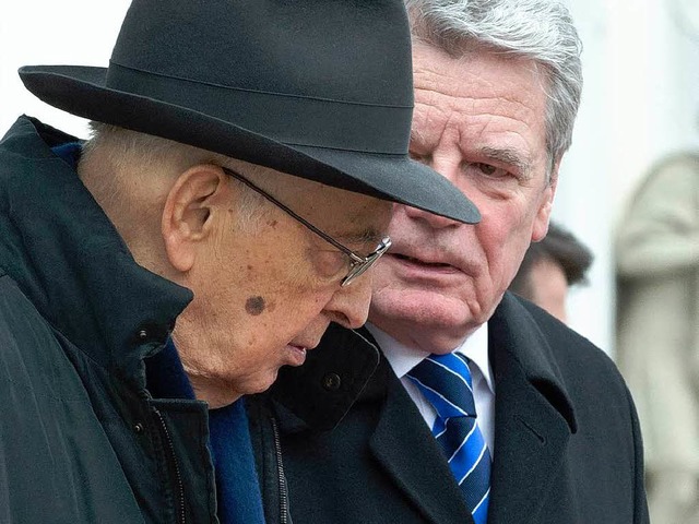 Staatsoberhupter  unter sich:  Napolitano (links) und Gauck  | Foto: AFP