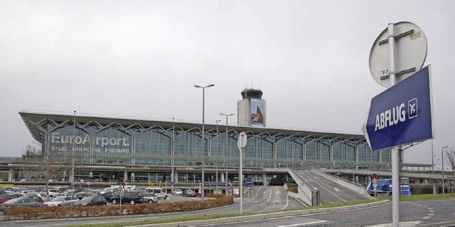 Die Nordwestschweizer Kantone drngen ...e Bahnanbindung fr den Euro-Airport.   | Foto: Annette Mahro