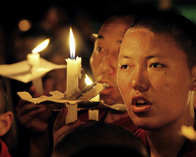 Seit Jahren demonstrieren Menschen fr...igt Exiltibeter  2008 in McLeod Ganj.   | Foto: afp