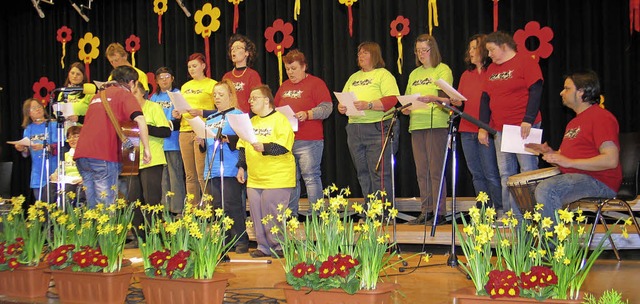 Die Singgruppe &#8222;Chor&#39;sage&#8...ichael trat am Sonntagnachmittag auf.   | Foto: Helmut Hassler