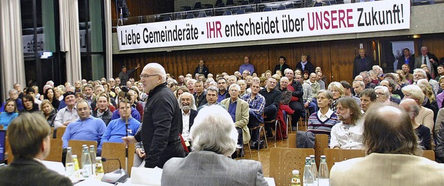 Die Zimmermann-Ansiedlung mobilisiert:...i der Brgerversammlung voll besetzt.   | Foto: Ralf Staub