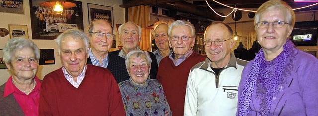 Der Schwarzwaldverein Schwrstadt ehrt...utter, Egon Keser und Margitta Werner.  | Foto: Hildegard Siebold