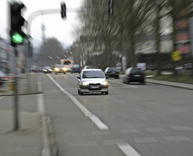 Die Schwarzwaldstrae ist fr manche A...viel zu schnellen Fahrer vorgegangen.   | Foto: bastian henning