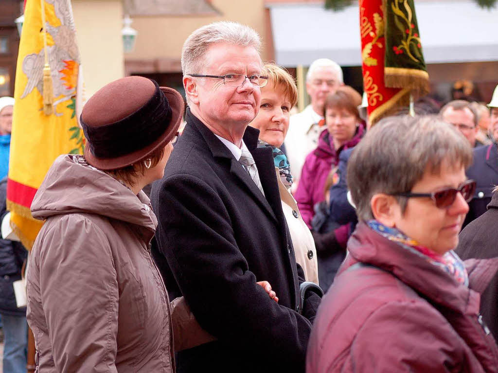 36 Gruppierungen aus Kirche, Politik, Musikvereinen, Trachtengruppen und Missionen bildeten die Fridolinsprozession.