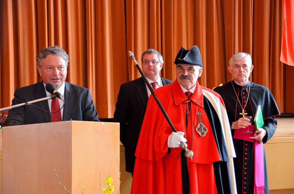 Der Glarner Landammann Dr. Andrea Bettiga, Brgermeister Guhl, Ratsweibel Beglinger, Weihbischof Uhl.