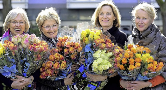 Richtig rosig: Renate Stoeger, Elgin T... Veronika Scherle-Schfer (von links).  | Foto: Schneider