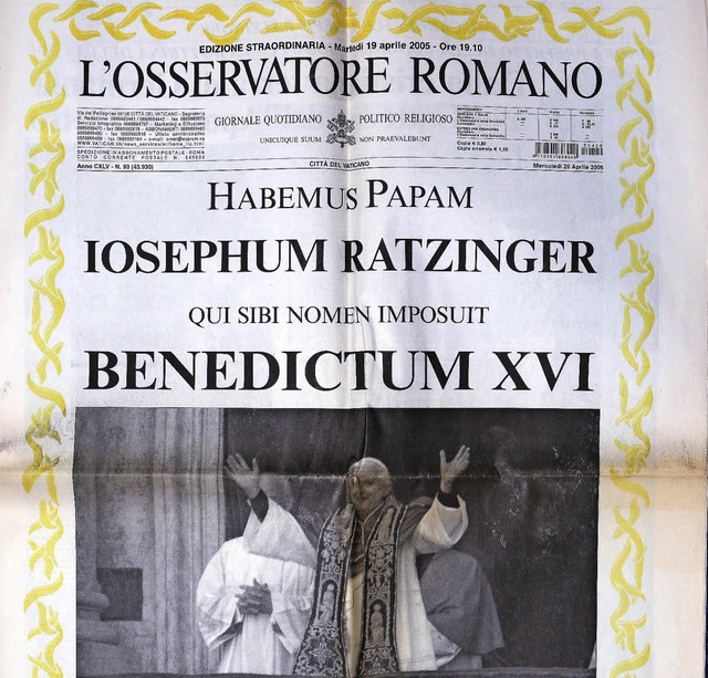 Der  L&#8217;Osservatore Romana vom Ta...n Ereignisses und Urlaubsmitbringsel.   | Foto: D. breithaupt