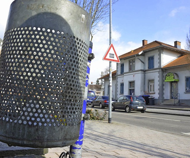 Mll im Auenbereich, Lrm und andere ... schiet die Stadt bers Ziel hinaus.   | Foto: Andr Hnig