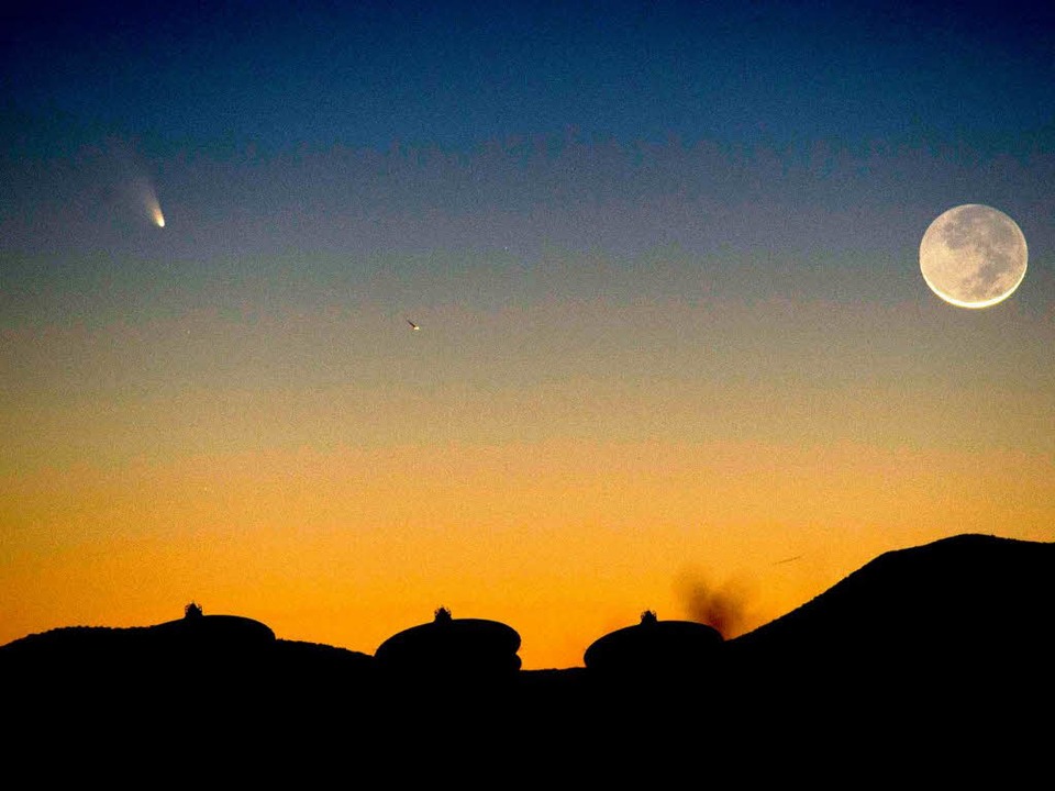 Der Komet Panstarrs ist am Nachthimmel über den USA zu sehen.  | Foto: AFP