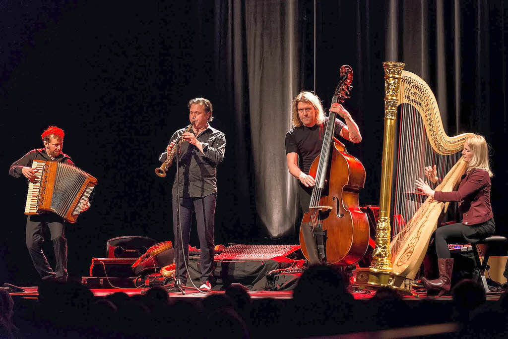 Das Jazz-Quartet Quadro Nuevo bringt Weltmusik, Jazz und Tango auf die Bhne der Offenburger Reithalle.