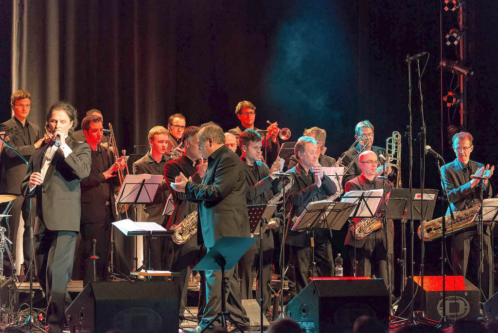 Die Big Band Suprise prsentiert Jazz-, Swing- und Big Band-Klassiker in der Reithalle Offenburg.