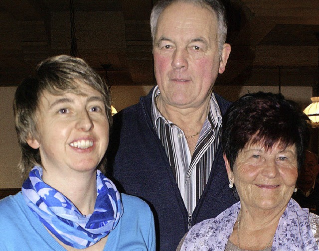 Neu im Vorstand des Schwarzwaldvereins...old, Walter Wasmer und Elfriede Stoll.  | Foto: werner probst