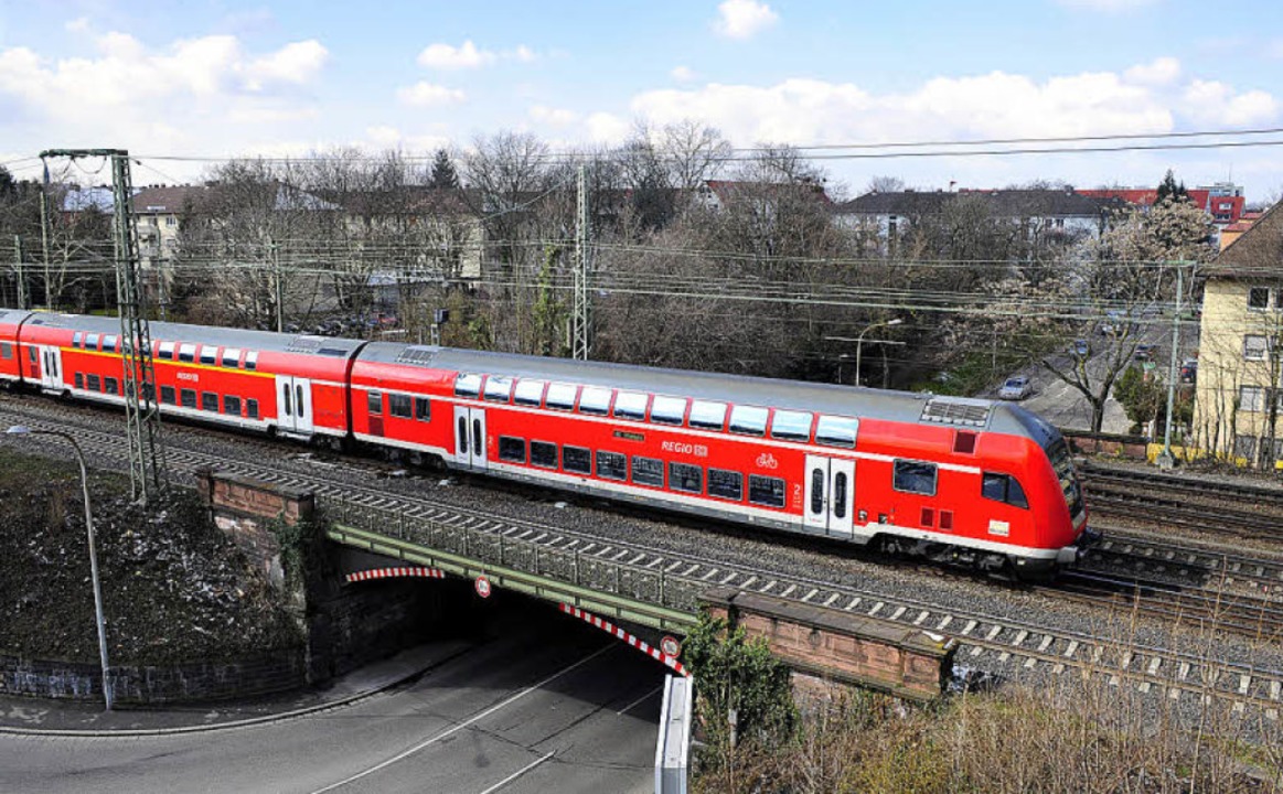  Bahn  brachte Leben in den St hlinger Freiburg Badische 
