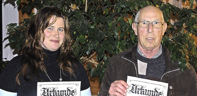Manuela Bsch und Hans Knrlein wurden...dschaft im Reitverein Weisweil geehrt.  | Foto: Jrg Schimanski
