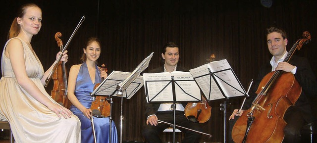 Das junge Minetti Quartett wurde zum S...ckinger Kursaal begeistert gefeiert.   | Foto: Roswitha Frey