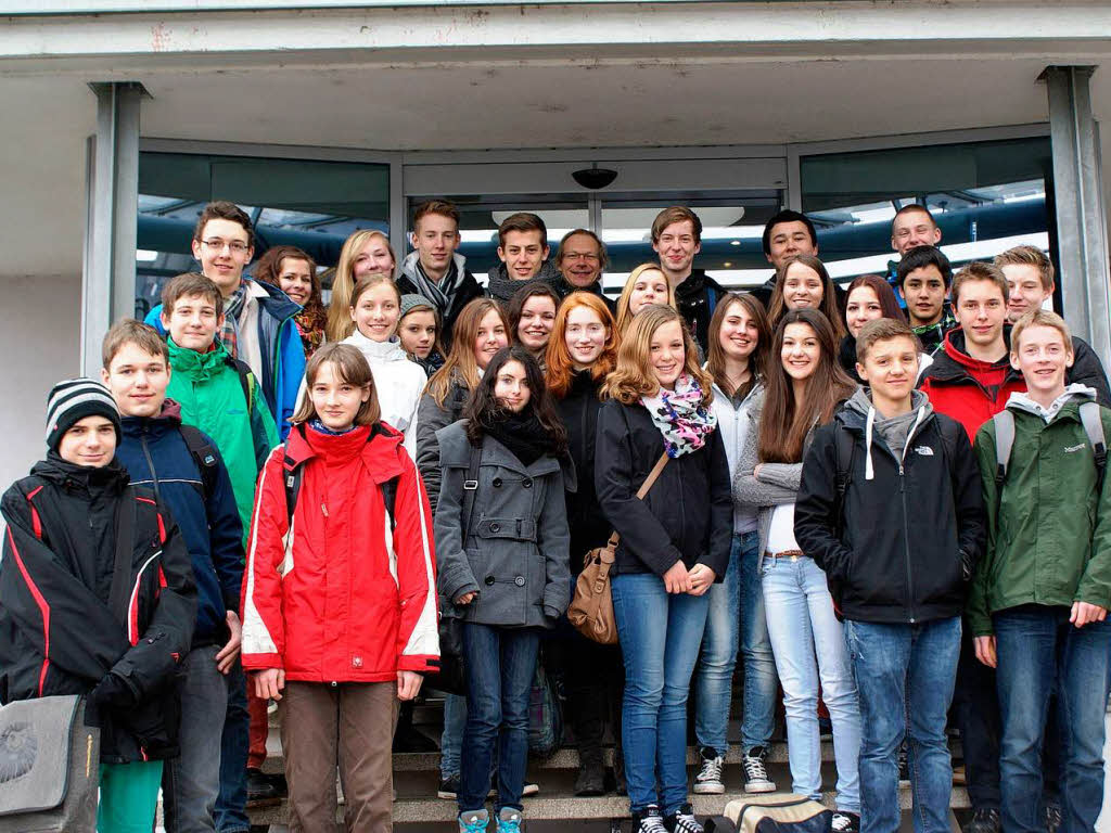 Die Klasse 9a des Erasmus-Gymnasiums aus Denzlingen mit ihrem Lehrer Gernot Haidorfer