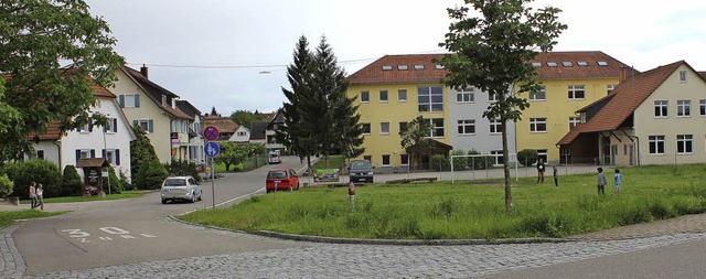 Der Bereich um die Gottenheimer Schule...m aufgewertet und umgestaltet werden.   | Foto: mario schneberg