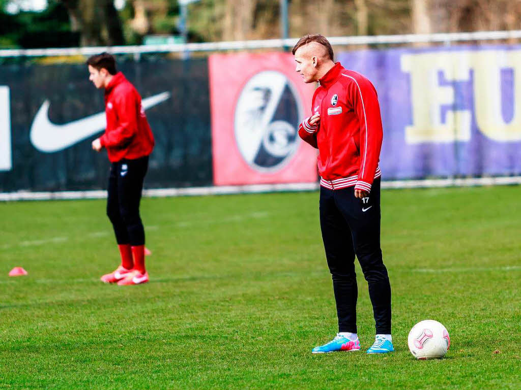 Bei Training ruht die Mannschaft in sich.