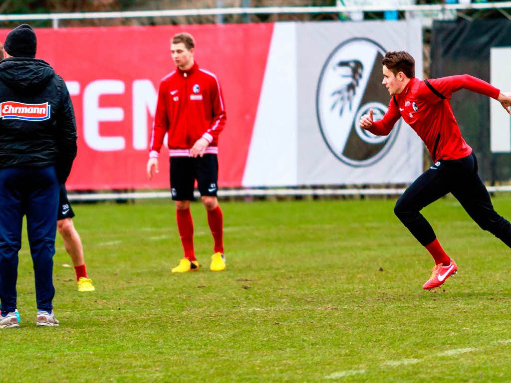 Bei Training ruht die Mannschaft in sich.