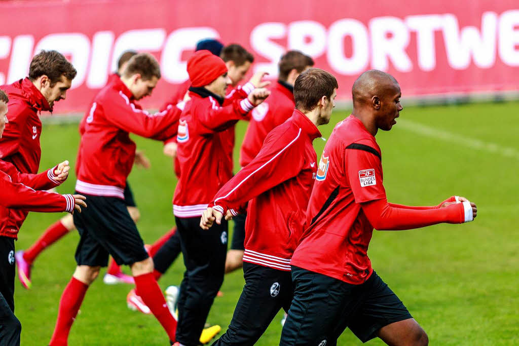 Bei Training ruht die Mannschaft in sich.