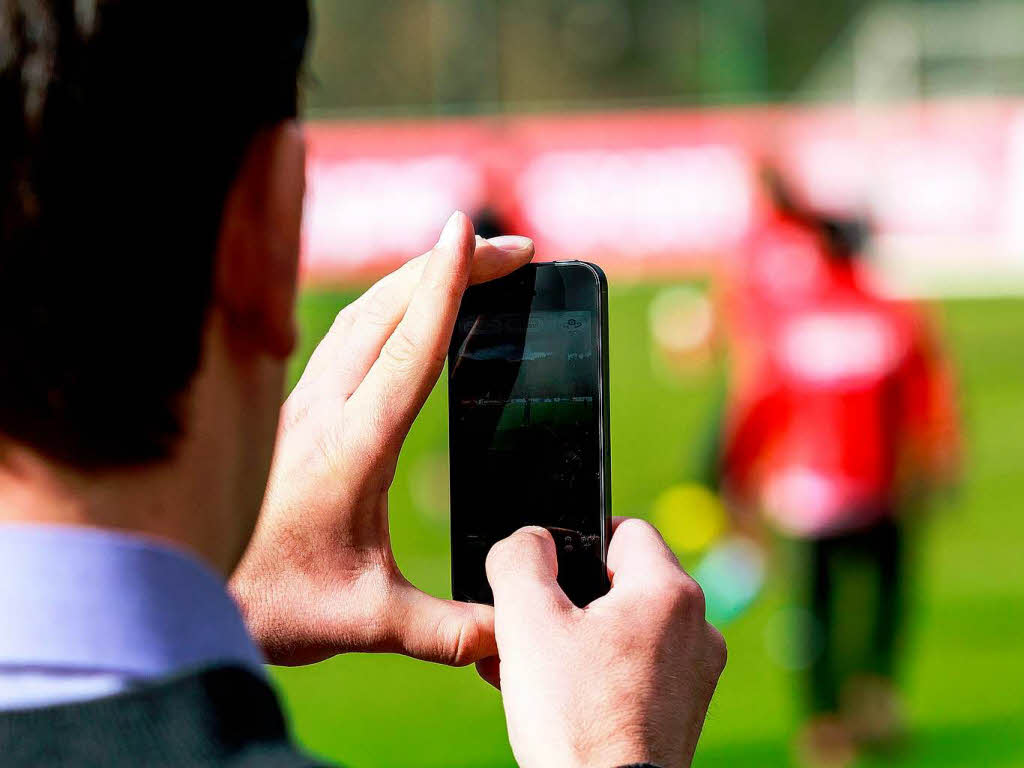 Bei Training ruht die Mannschaft in sich.