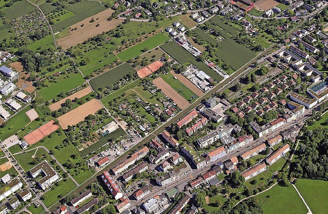 Stetten (links) und das Stettenfeld (f... zwischen S-Bahn und Tram herstellen.   | Foto: Erich Meyer