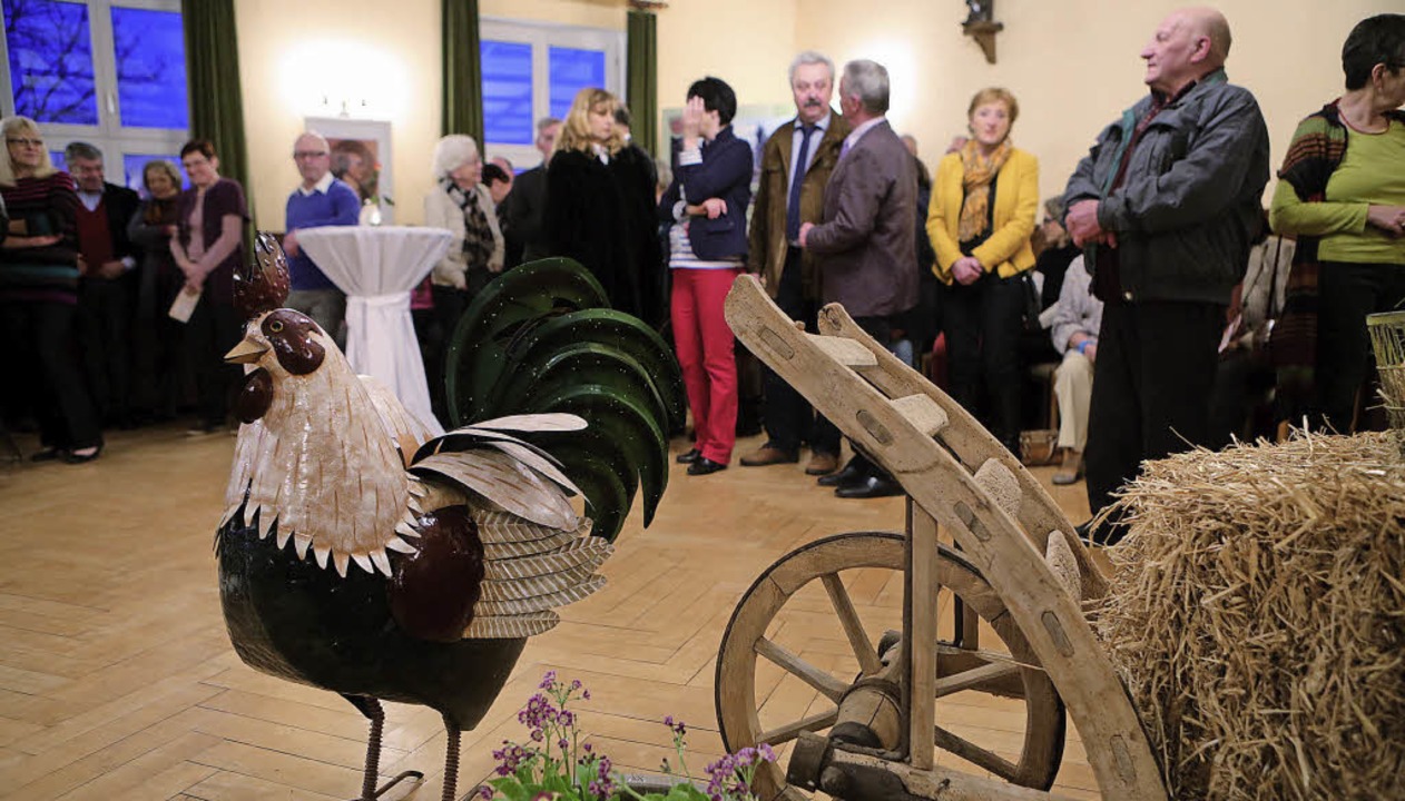 Begrung im Rathaus: Die Ausstellung ist erffnet.   | Foto: christoph breithaupt