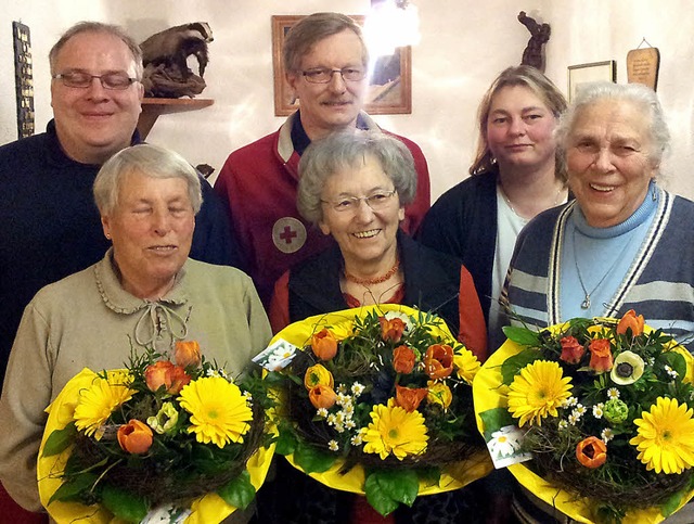 Ehrungen bei der DRK Ortsgruppe Todtna... und  Rosemarie Budenhoff (25 Jahre).   | Foto: Verein