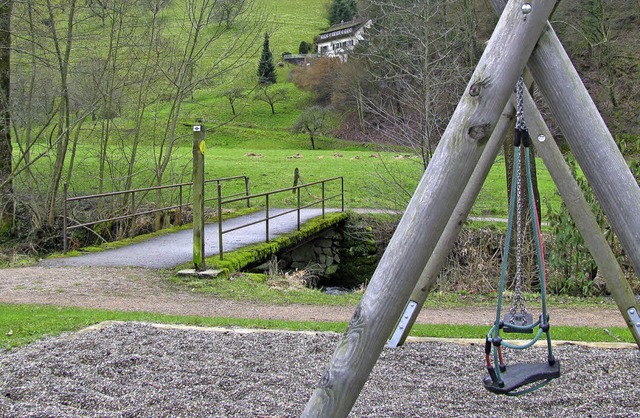 Bei der Neumagenbrcke Parkareal muss ...tal nicht eines Tages einmal ausfllt.  | Foto: M. Lange