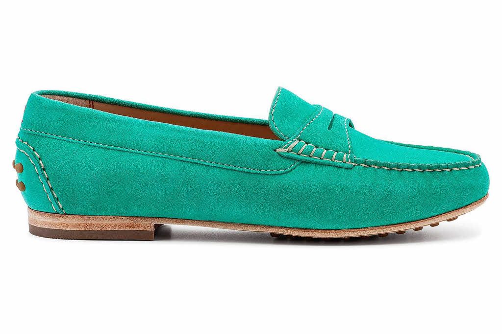 Selbst Modebewusste tragen inzwischen gerne flache Schuhe - die Händler wie hier Sioux reagieren darauf (130 Euro). Selbst Modebewusste tragen inzwischen gerne flache Schuhe - die Händler wie hier Sioux reagieren darauf (130 Euro).