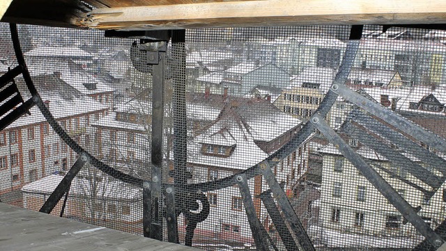 Blick durch die Zeit: Eine der Uhren a...trmen des St. Blasier Doms von innen.  | Foto: Cornelia Liebwein