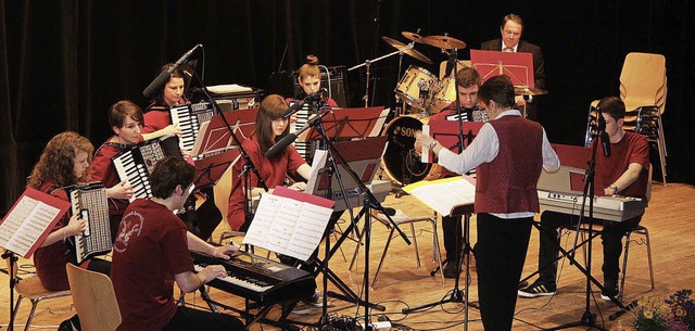 Das Orchester berzeugte die Besucher des Jahreskonzerts.   | Foto: sandra decoux-kone