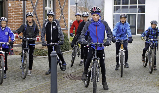 Mountainbiken im Verein macht Spa, be...ngler (vorne, Mitte) und Mitstreiter.   | Foto: heidi fssel