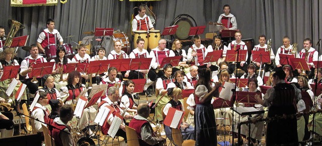 &#8222;Damals wie heute&#8220;, &#8222...le Herrischried  auf einmalige Weise.   | Foto: Johannes Wasmer