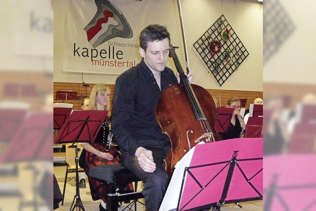 Schwarzwaldkapelle Mnstertal: Ein Cello, das Jodler erklingen lsst