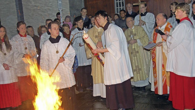 Ostern in Gundelfingen: Feuer, Eier und Gebet  | Foto: Andrea Steinhart