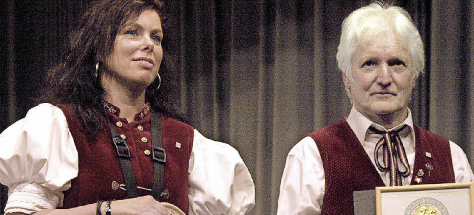 Beim Jahreskonzert des Musikvereins Ur...fr 50 Jahre aktives Musizieren geehrt  | Foto: Karin Stckl-Steinebrunner