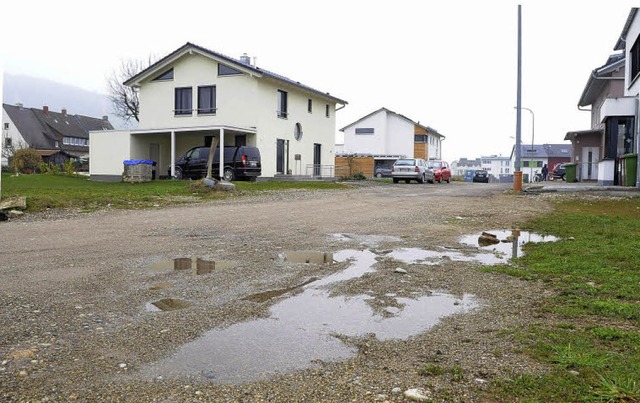 Eher Feldweg denn Strae: Anwohner bek...ber, doch es gibt gute Grnde dafr.   | Foto: Rita Eggstein