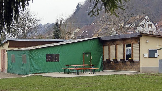 Der Spatenstich fr die Sanierung des ... Vorbereitungen sind bereits im Gange.  | Foto: Hildegard Siebold