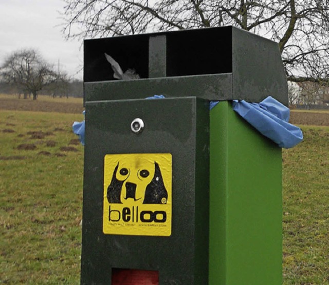 Hundetten mssen nicht nur gefllt, s...rgesehenen Mlleimer entsorgt werden.   | Foto: vl