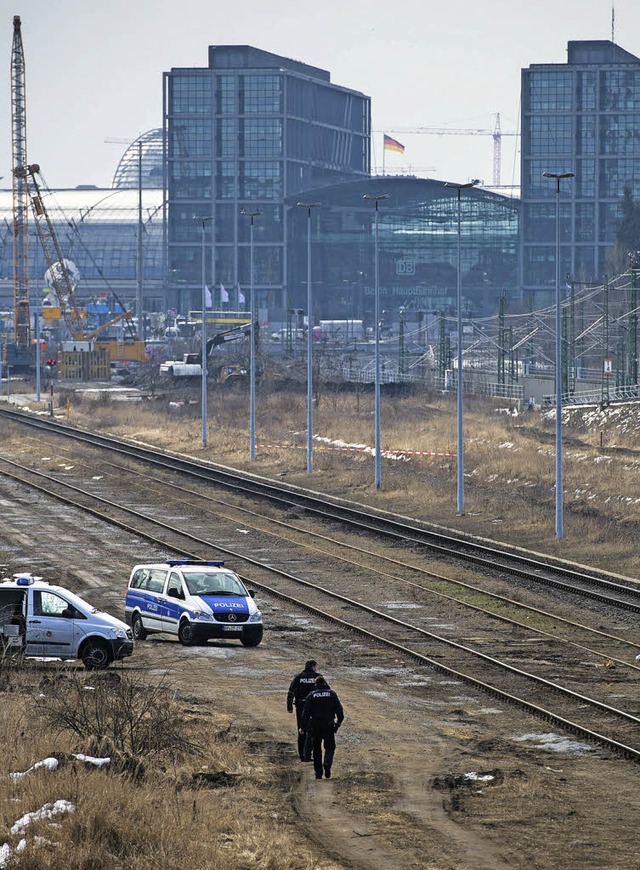 Spte Gre aus Russland: Eine Flieger...den Berliner Hauptbahnhof lahmgelegt.   | Foto: dapd