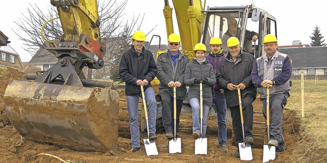 Spatenstich fr das neue Baugebiet &#8...emar Hsl sowie Polier Michael Riehm.   | Foto: Chris Seifried