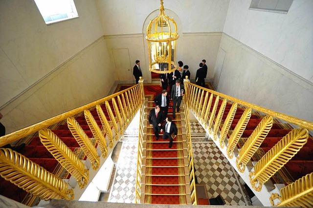 Auf der Treppe geht&#8217;s fr Hollan...ten &#8211; genau wie in den Umfragen.  | Foto: dpa