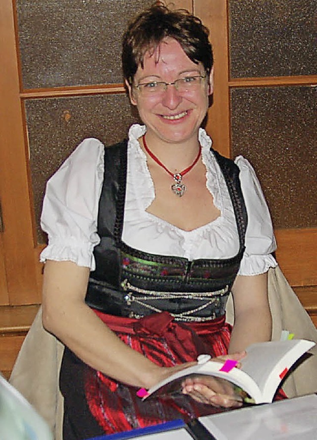 Vera Gutmann las im Saal des Geschwender Gasthauses Rssle.  | Foto: Ulrike Jger