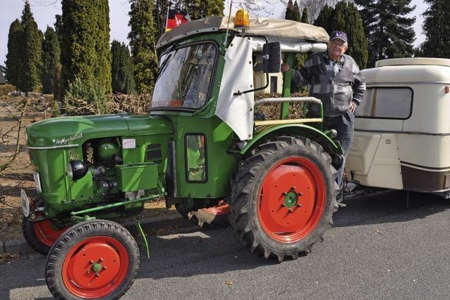 Rentner fhrt mit dem Trecker gen Mallorca. 1900 Kilometer bei maximal 18 Kmh.