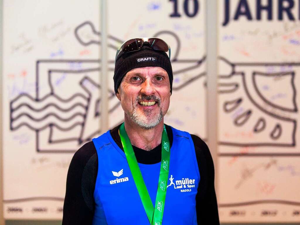10 Jahre Freiburg-Marathon: In allen Jahren am Start war Klaus Mller (21 km, 01h 52min 05sek)