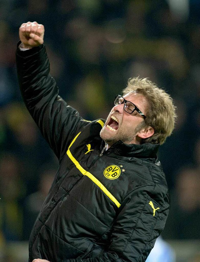 Dortmunds Trainer Jrgen Klopp feiert ...ug ins Halbfinale der Champions League  | Foto: dpa/Bernd Thissen